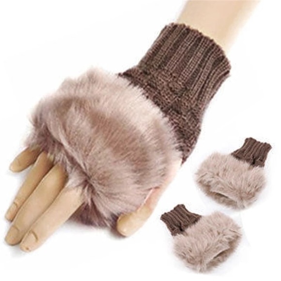 Fingerless Knit Gloves Faux Fur - Picture 2 of 4